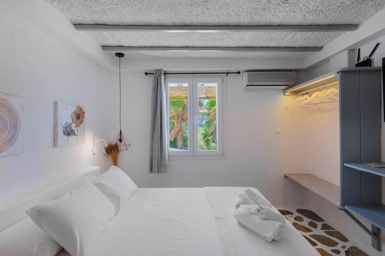 Endless Blue From Syros - Megas Gialos Resort - Suite 1 Ngoại thất bức ảnh