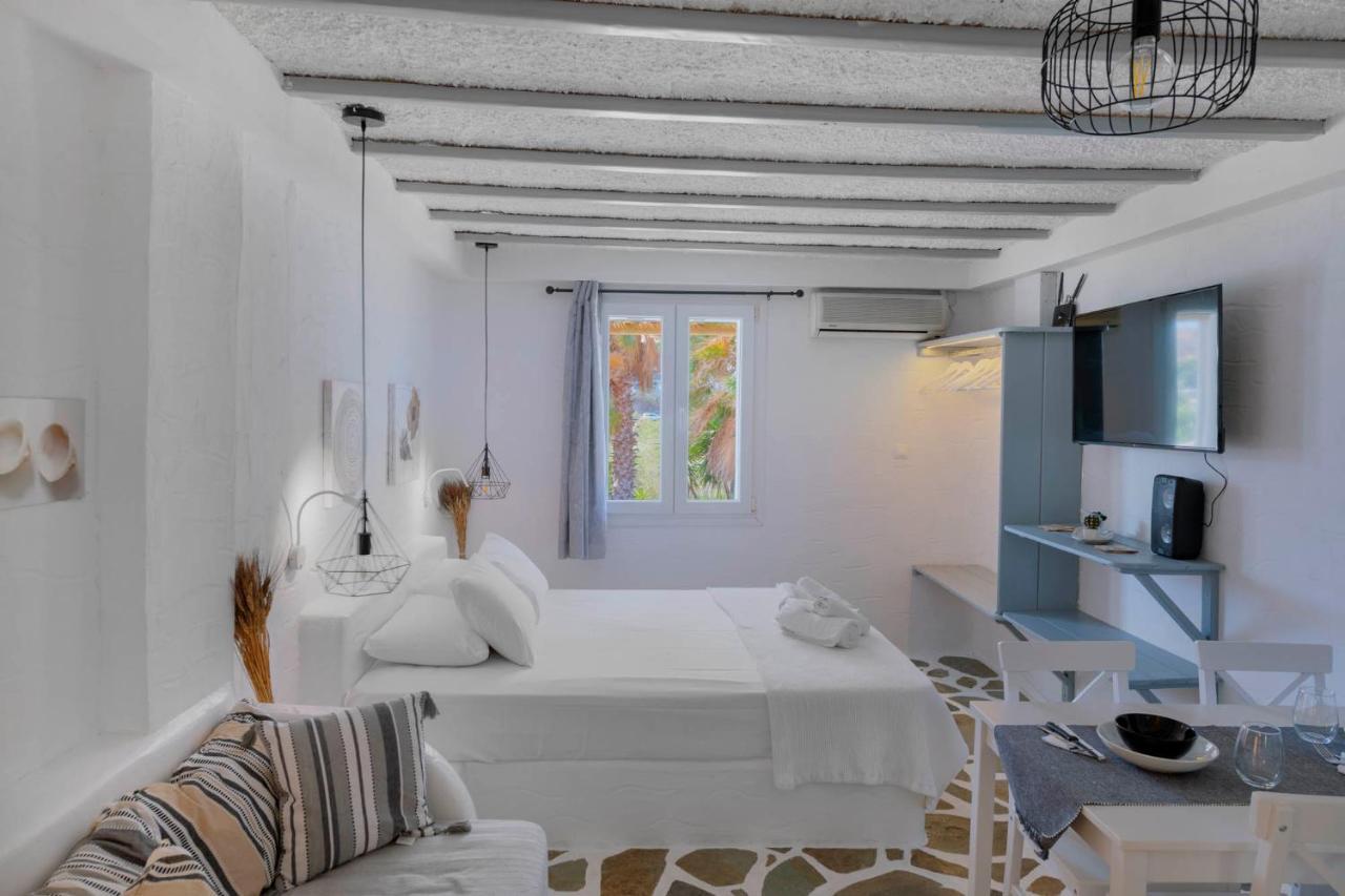 Endless Blue From Syros - Megas Gialos Resort - Suite 1 Ngoại thất bức ảnh