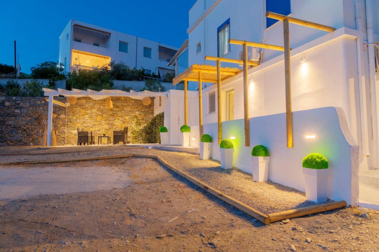 Endless Blue From Syros - Megas Gialos Resort - Suite 1 Ngoại thất bức ảnh