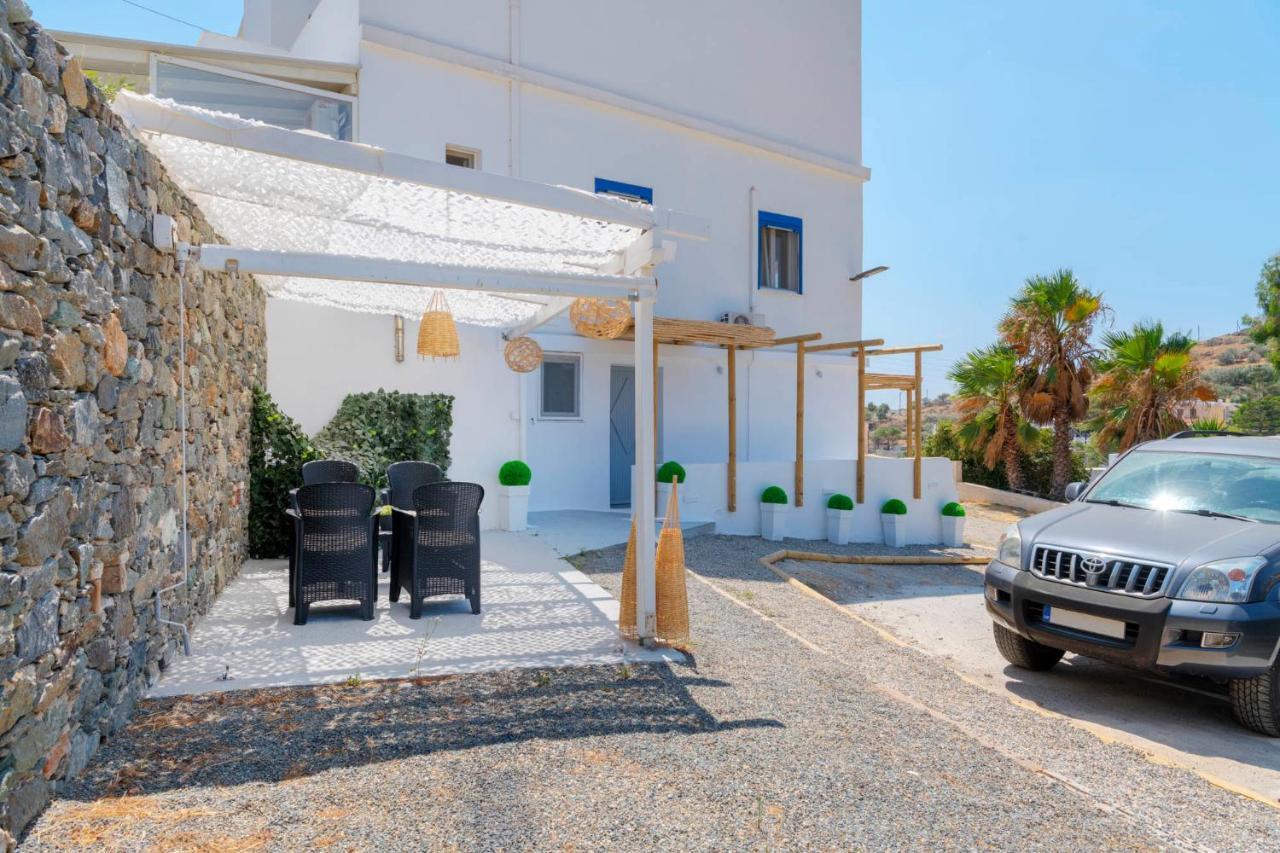 Endless Blue From Syros - Megas Gialos Resort - Suite 1 Ngoại thất bức ảnh